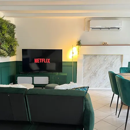 Casa vacanze Verde, Magnifique à 10 Min Du Futuroscope