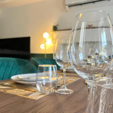 Verde, Magnifique à 10 Min Du Futuroscope Casa vacanze Saint-Leger la Pallu