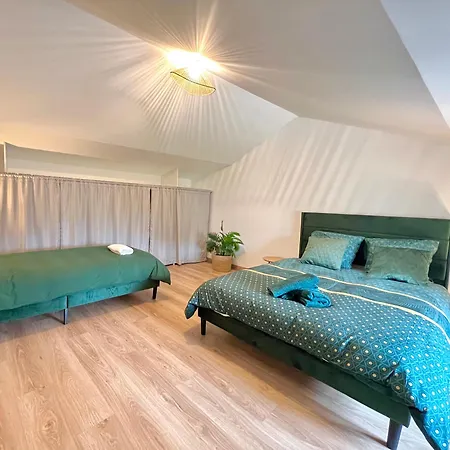 Holiday home Verde, Magnifique A 10 Min Du Futuroscope